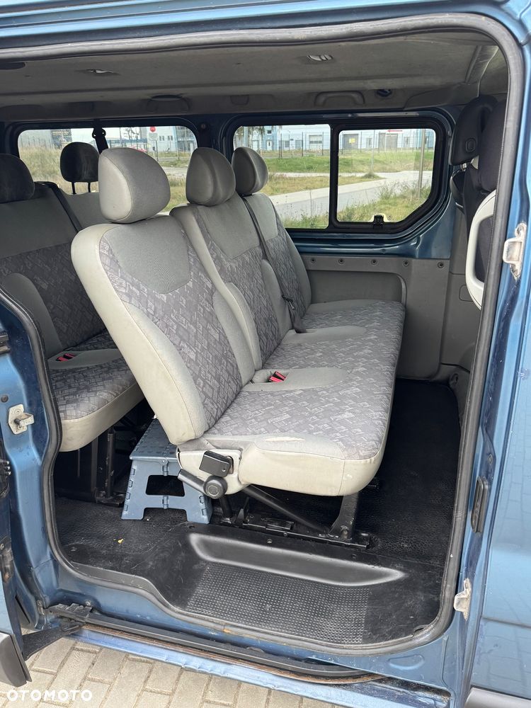 Opel Vivaro L2H1 2.9t - 10
