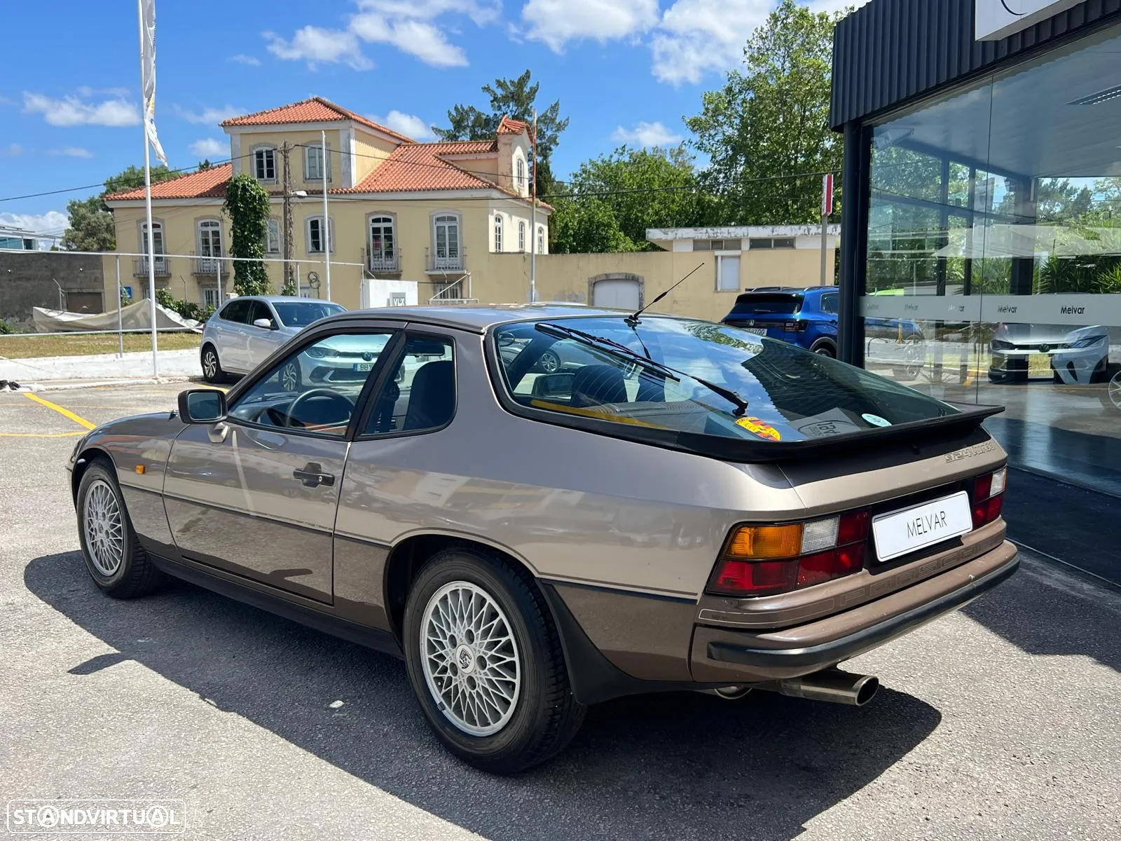 Porsche 924 - 2