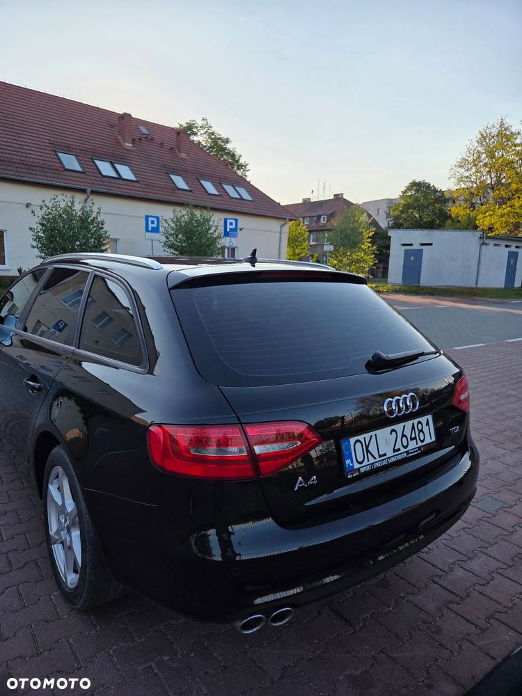 Audi A4 Avant 2.0 TDI DPF multitronic Attraction - 4