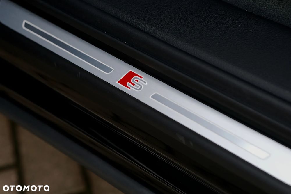 Audi Q7 50 TDI mHEV Quattro S Line Tiptr - 24