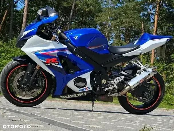 Suzuki GSX-R - 1