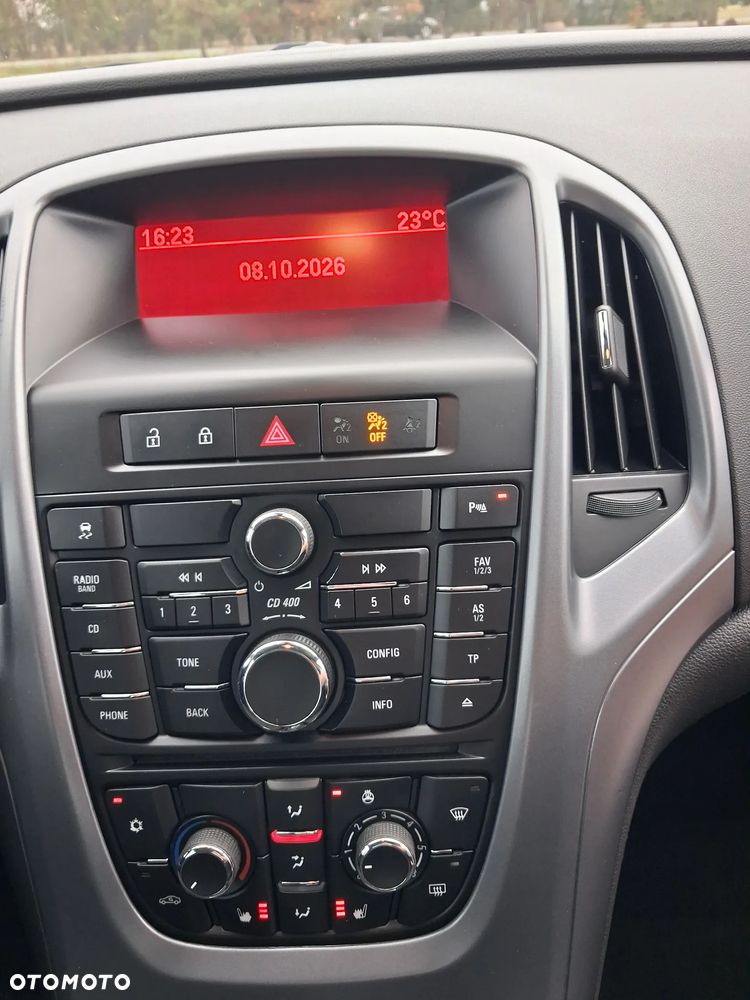 Opel Astra 1.4 Turbo Edition - 15