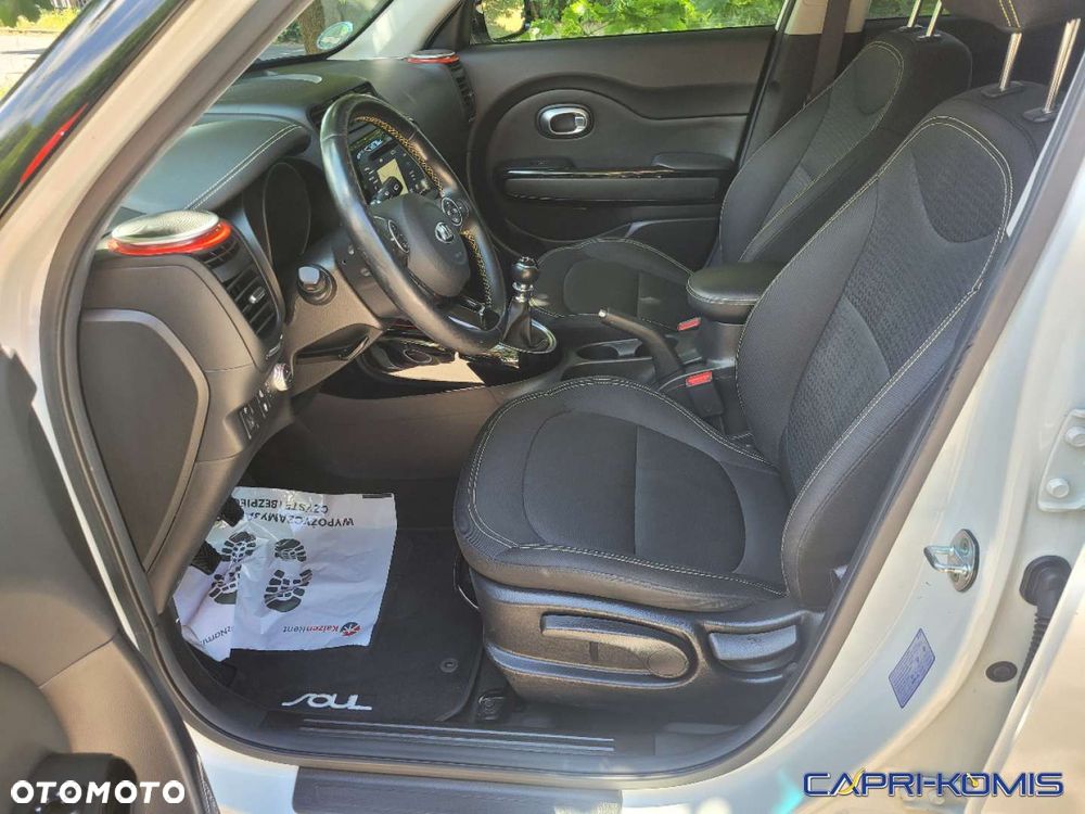 Kia Soul 1.6 CRDI White&Red Edition - 15