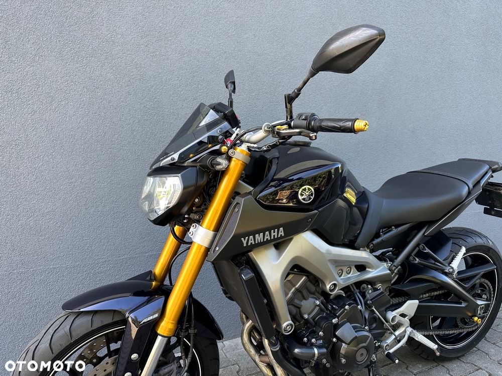 Yamaha MT - 11