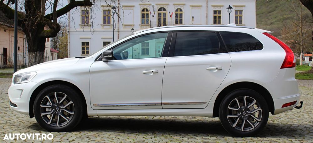 Volvo XC 60 D4 Geartronic Summum - 8