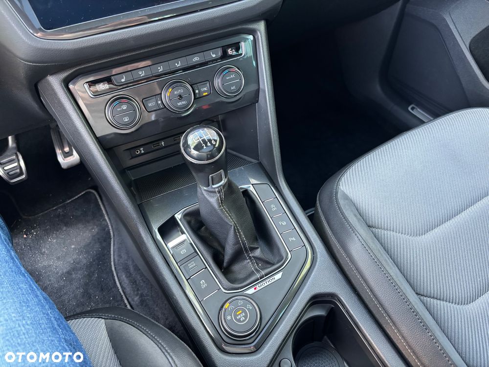 Volkswagen Tiguan 2.0 TDI SCR R-Line - 13