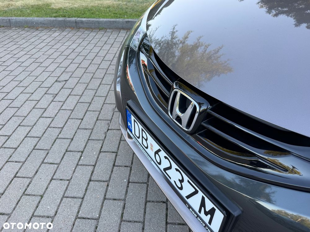 Honda Civic 1.8 Executive - 17