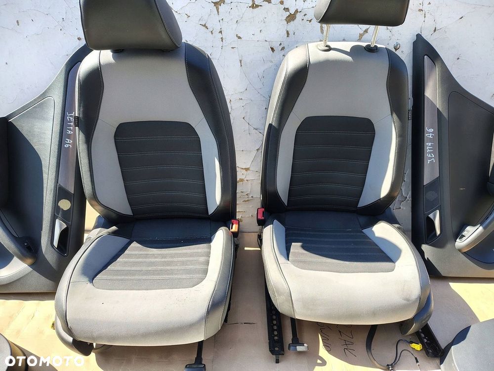 FOTELE SIEDZENIA BOCZKI PÓŁ SKÓRA VW JETTA A6 VI - 5