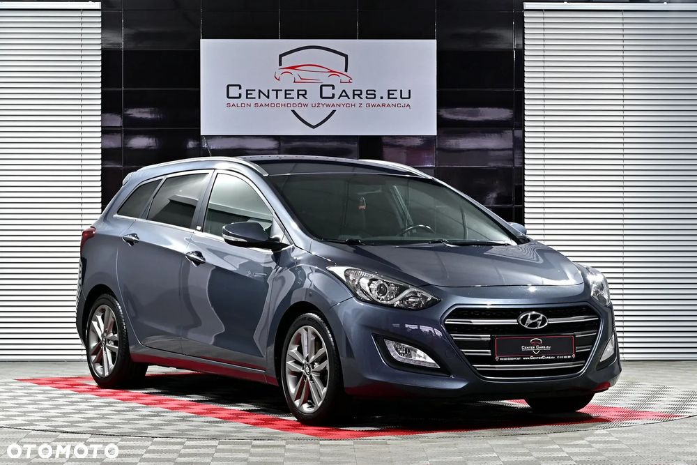 Hyundai i30 blue 1.6 CRDi DCT Passion - 4
