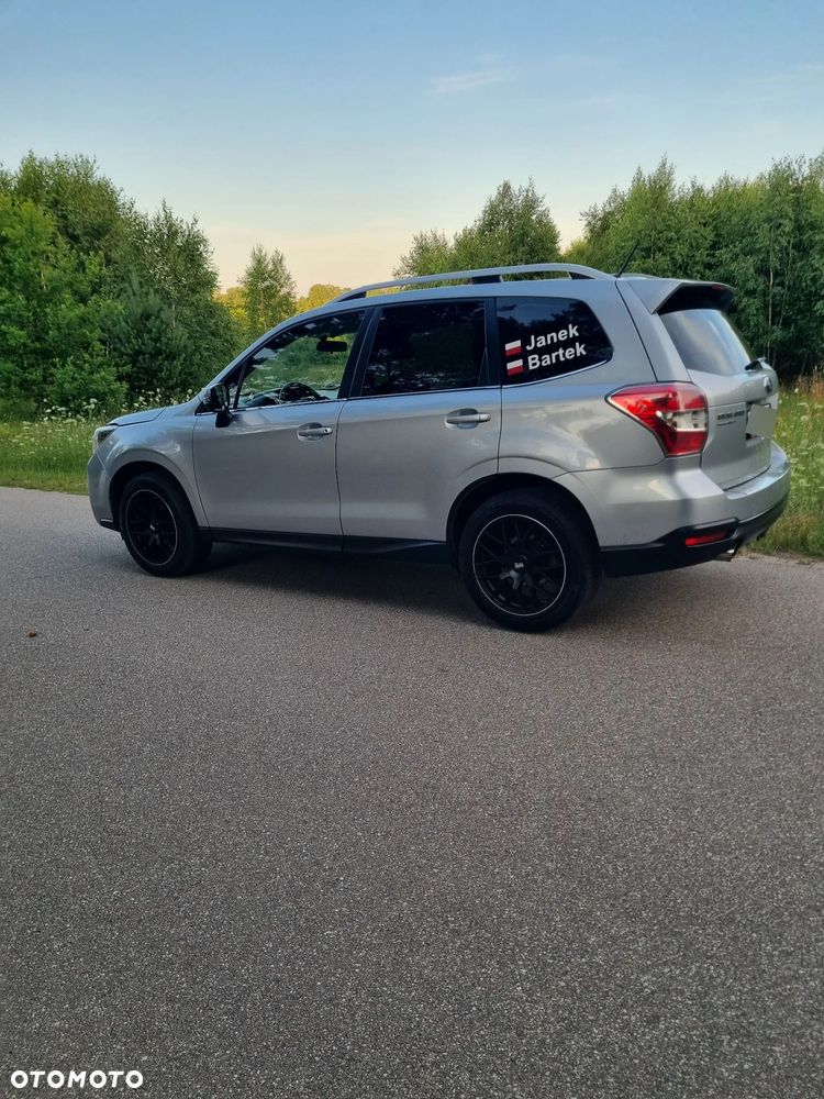 Subaru Forester 2.0XT Comfort Lineartronic - 14
