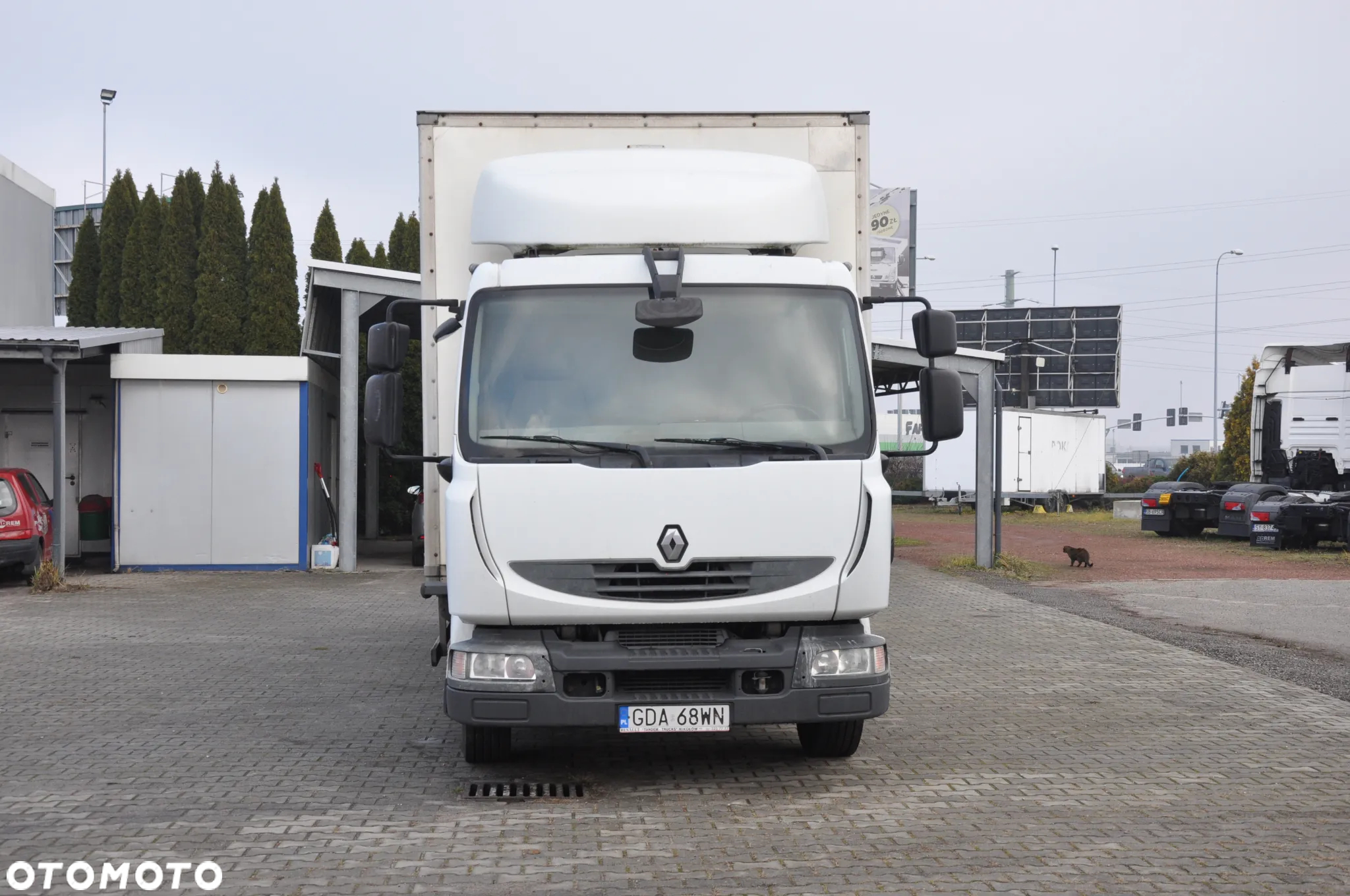 Renault MIDLUM 190 KONTENR Z WINDĄ - 2