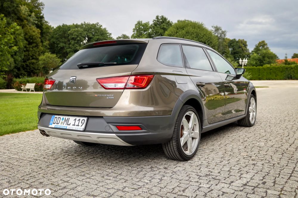 Seat Leon ST 2.0 TDI Start&Stop 4Drive DSG X-Perience - 7