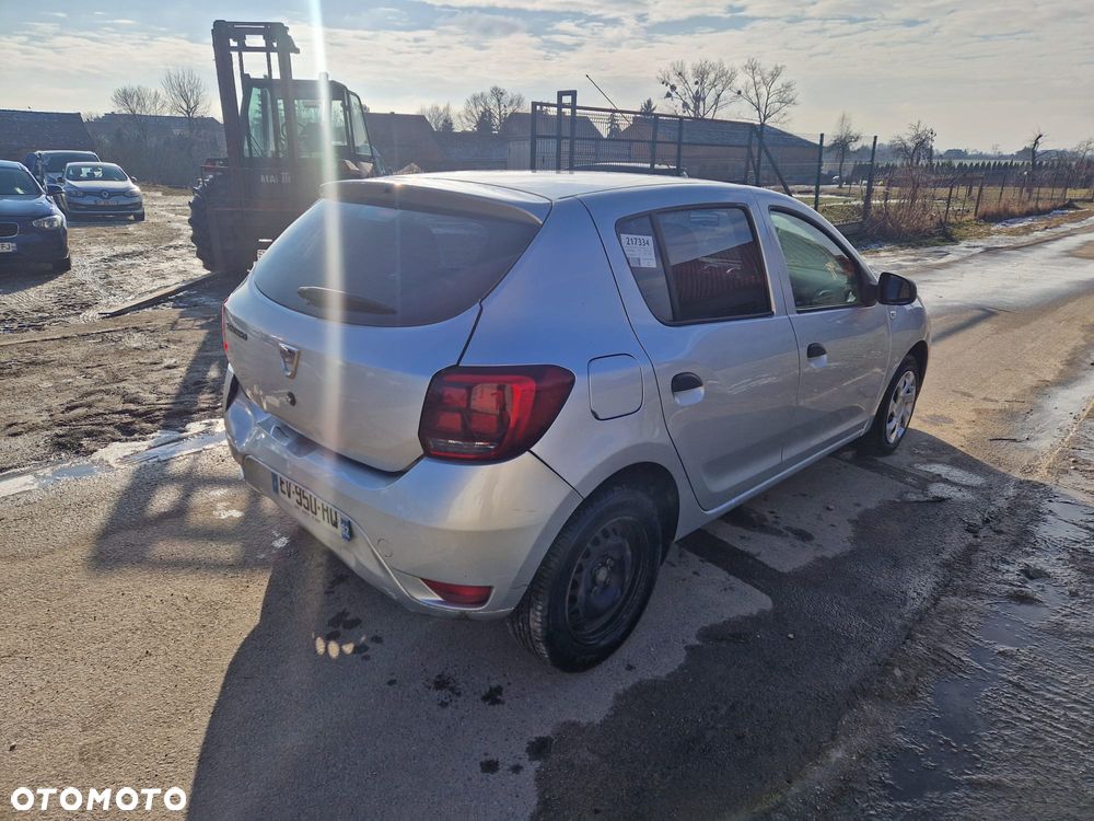 Dacia Sandero SCe 75 Comfort - 4