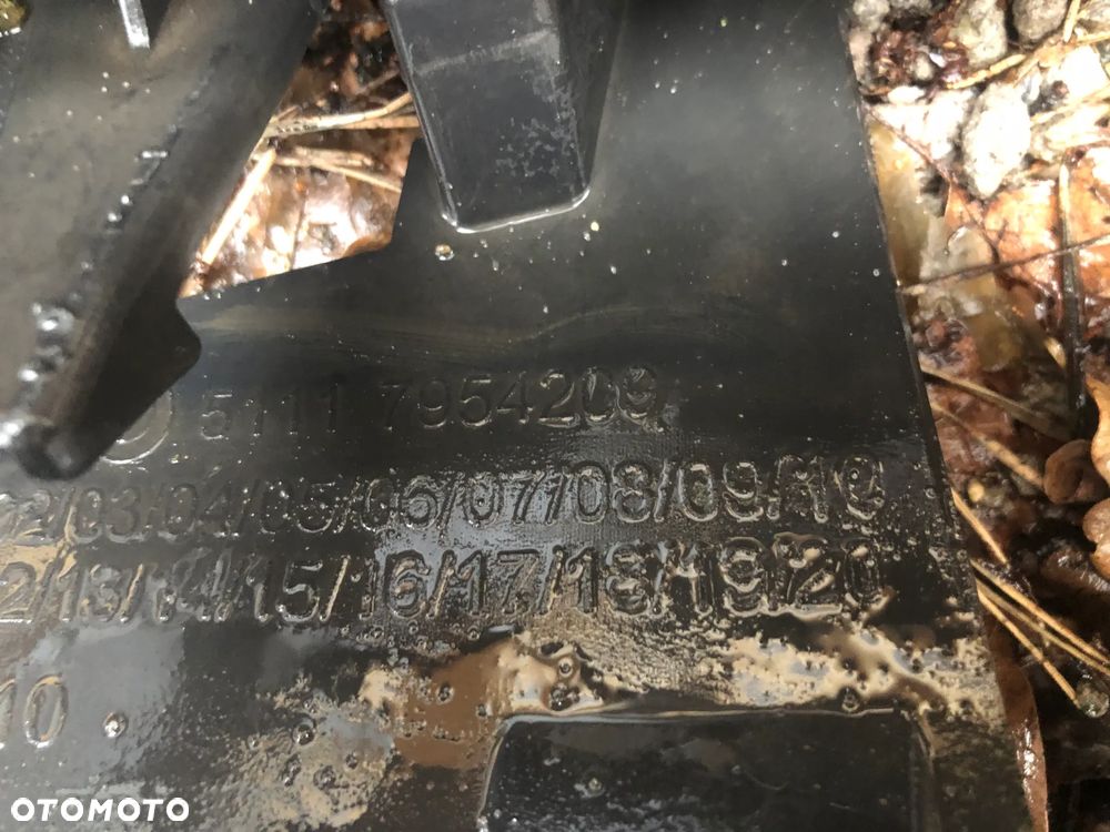 ZDERZAK Przedni - BMW X1 (F48) - LCI Lift - Niebieski - 7954209 - 5