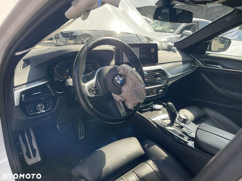 BMW Seria 5 520d xDrive Sport Line - 6