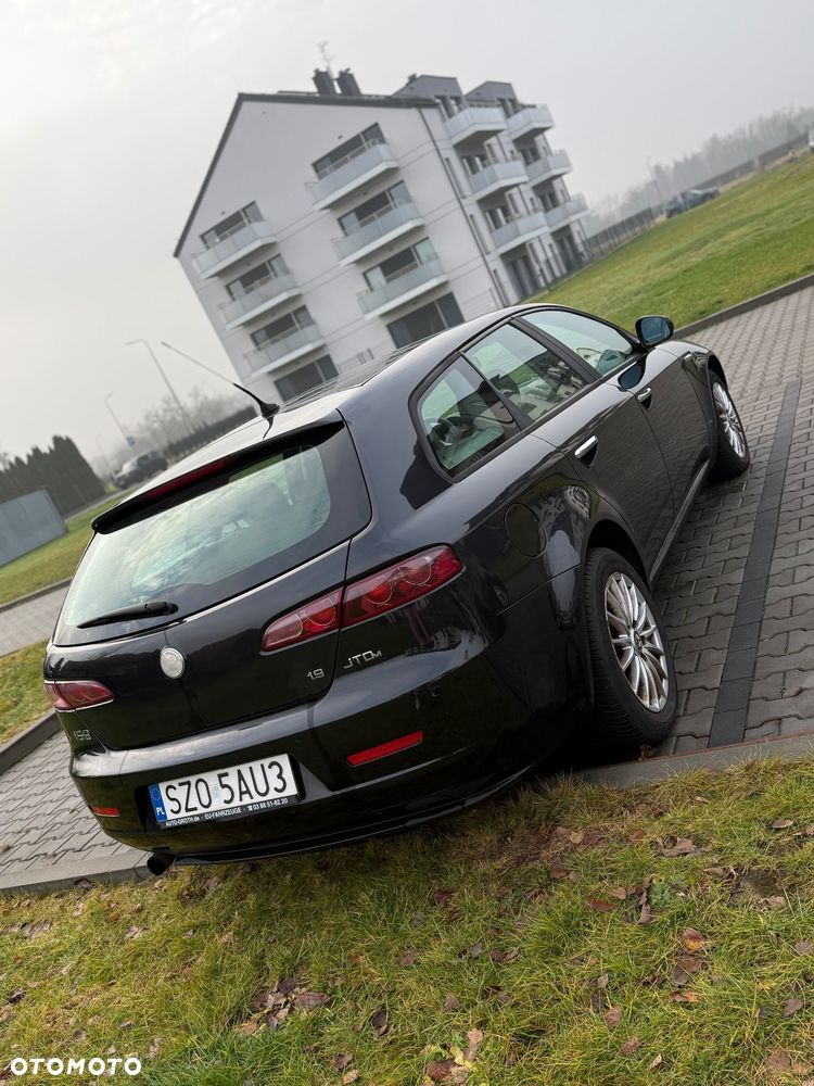 Alfa Romeo 159 1.9 JTDM 8V DPF - 6