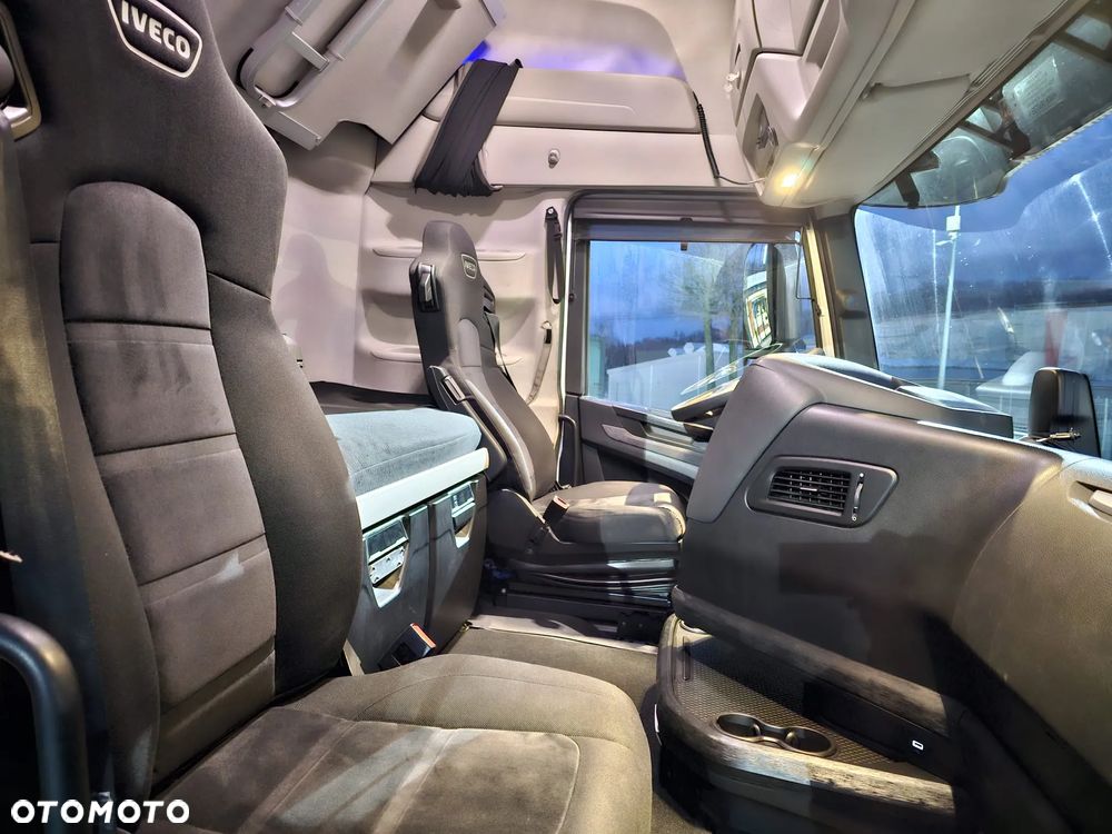 Iveco S-WAY 460 CNG METAN / STANDARD / RETARDER - 16