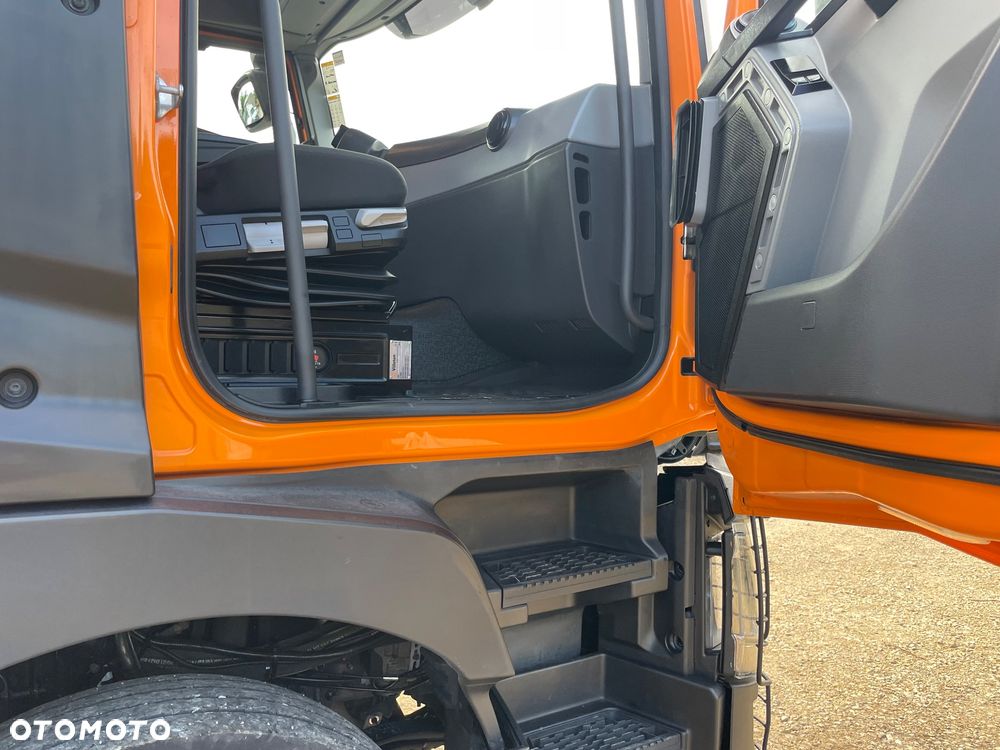 Renault C 440 Kerax Premium Hakowiec PALFINGER T15  Czołownica pojazd specjalny zimowego utrzymania dróg - 38