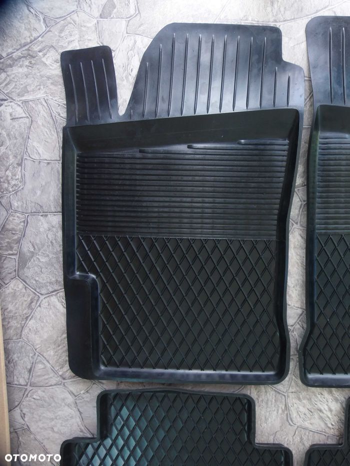 Dywaniki Gumowe Mazda 6 Premacy 626 323 CX-5 CX-7 CX-9 MX-3 - 3