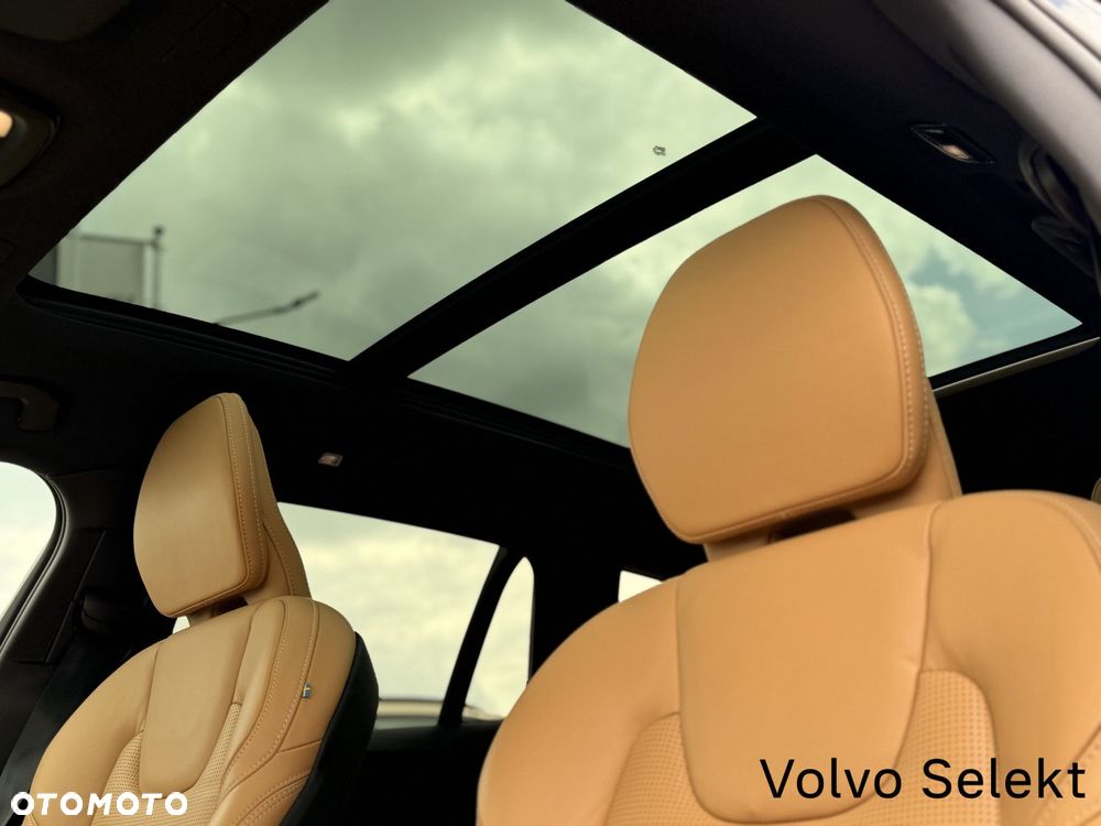 Volvo V60 Cross Country - 25