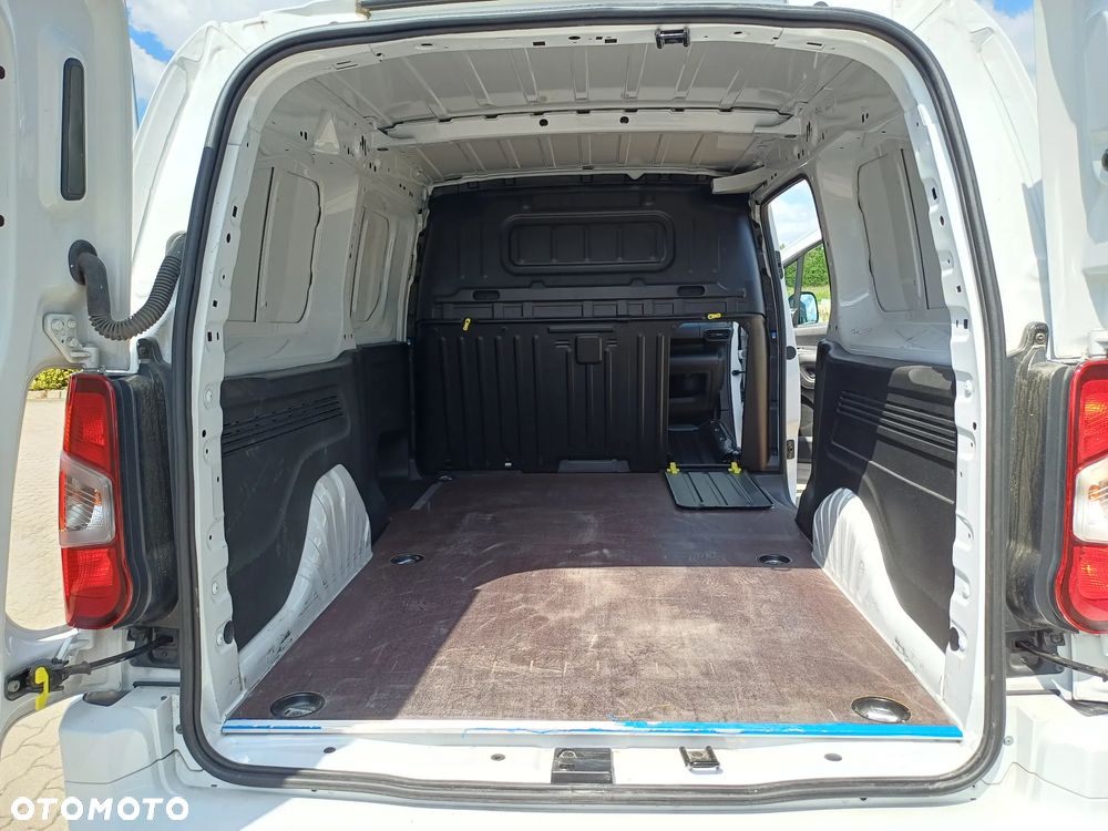 Peugeot Partner - 30