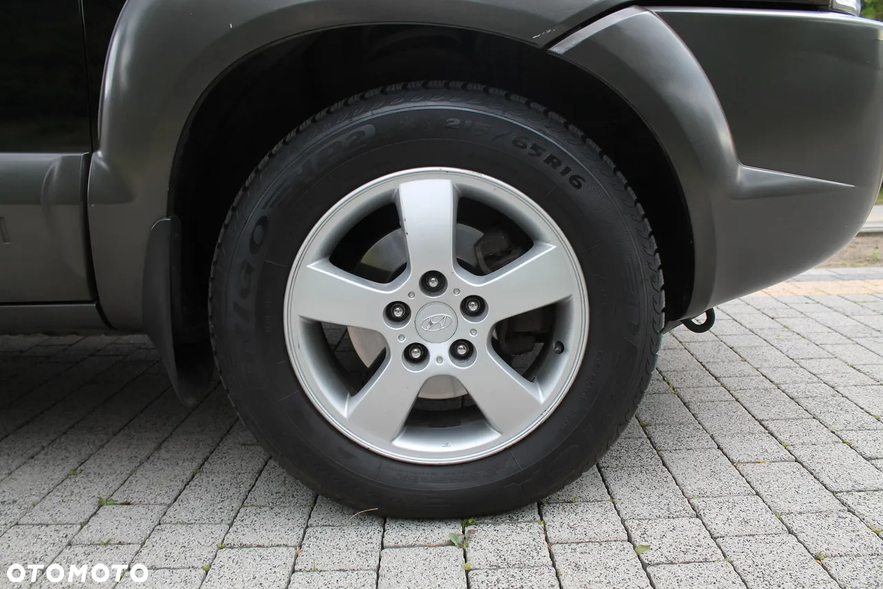 Hyundai Tucson 2.0 CRDi 2WD GLS - 11