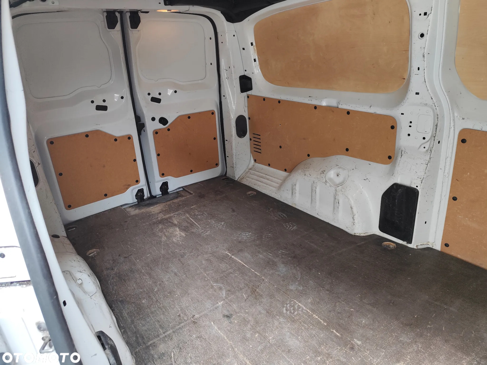 Peugeot EXPERT - 15