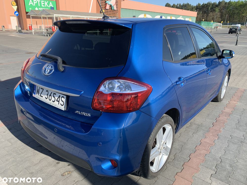 Toyota Auris 1.6 Dynamic - 3