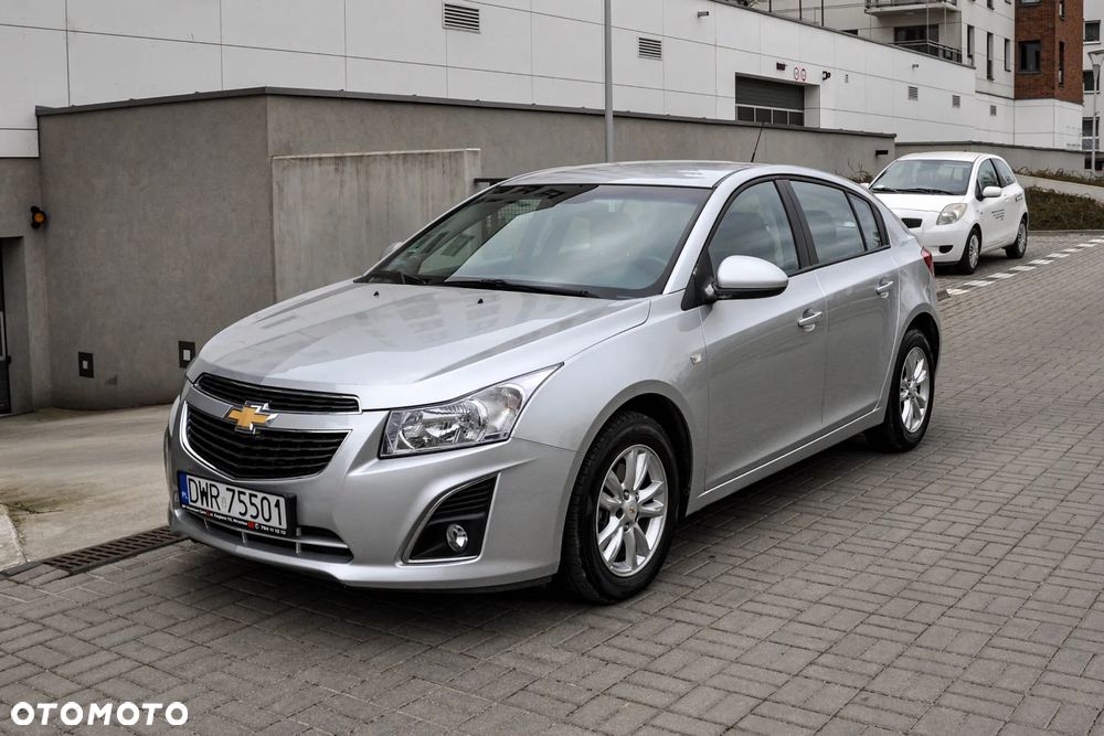Chevrolet Cruze - 1