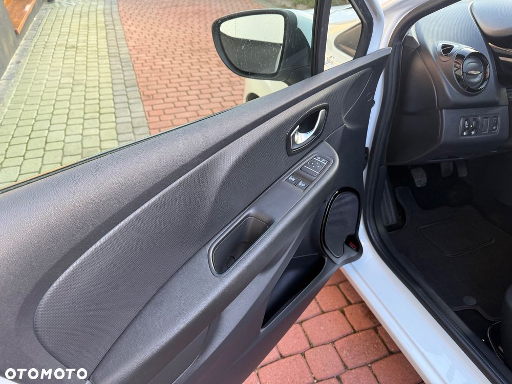 Renault Clio TCe 90 Limited - 8