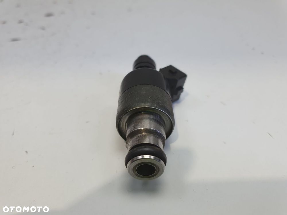 WTRYSKIWACZ Opel Corsa B 1.4 16V _ wtrysk 17089276 - 4