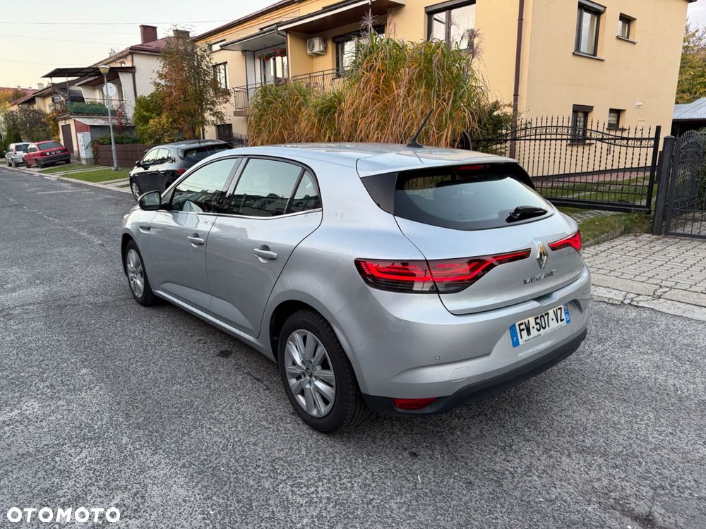 Renault Megane - 5