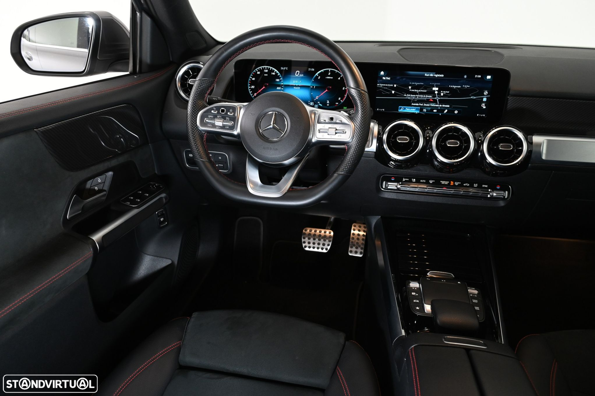 Mercedes-Benz GLB 180 d AMG Line - 20