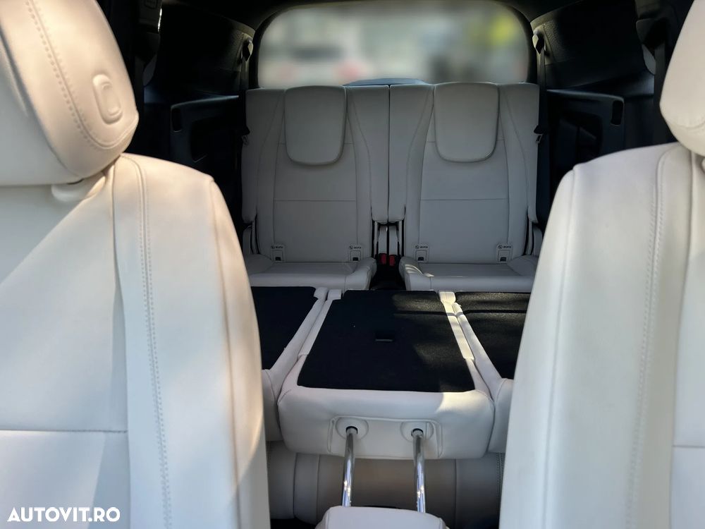 Mercedes-Benz GLB 220 4MATIC - 16
