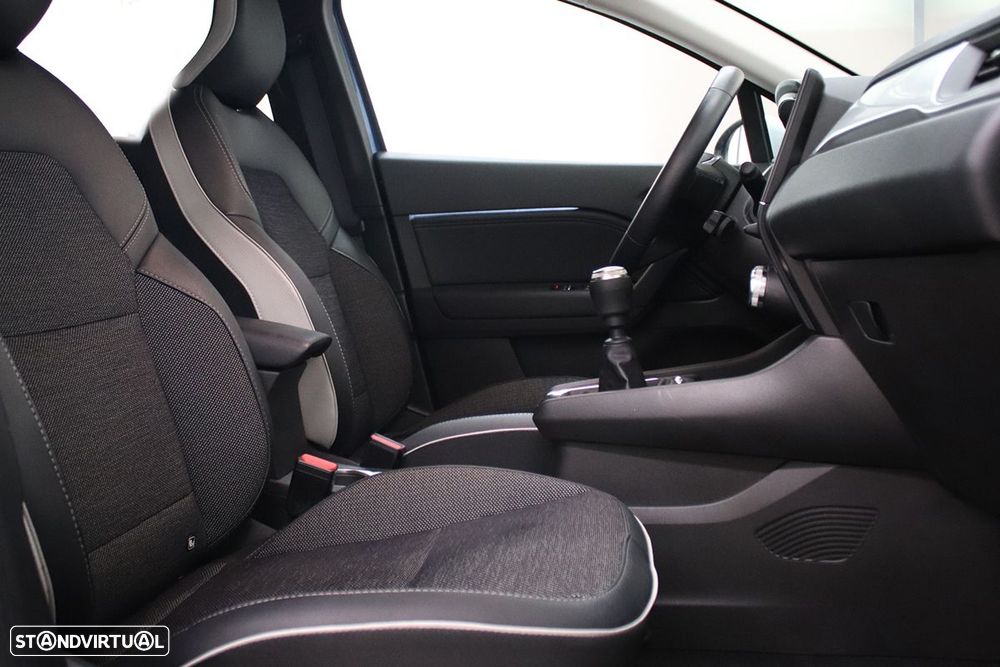 Renault Captur 1.0 TCe Techno - 22