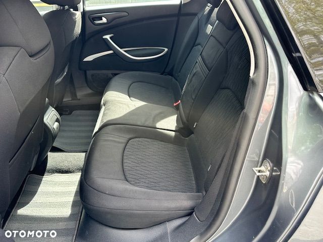 Citroën C5 HDi 140 FAP Exclusive - 8