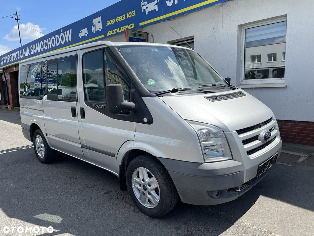 Ford Transit - 1