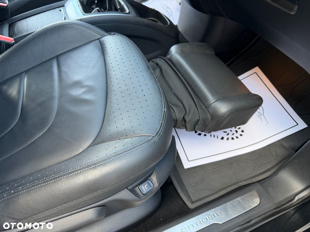Citroën C4 Picasso BlueHDi 150 Exclusive - 33