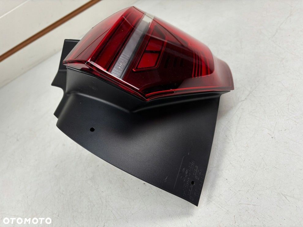 LAMPA PRAWA TYLNA VW POLO VI 6 LIFT IQ LIGHT 2G0 2G0945208H - 7
