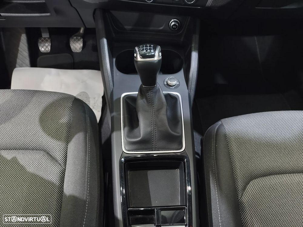 Audi Q2 30 TFSI - 11