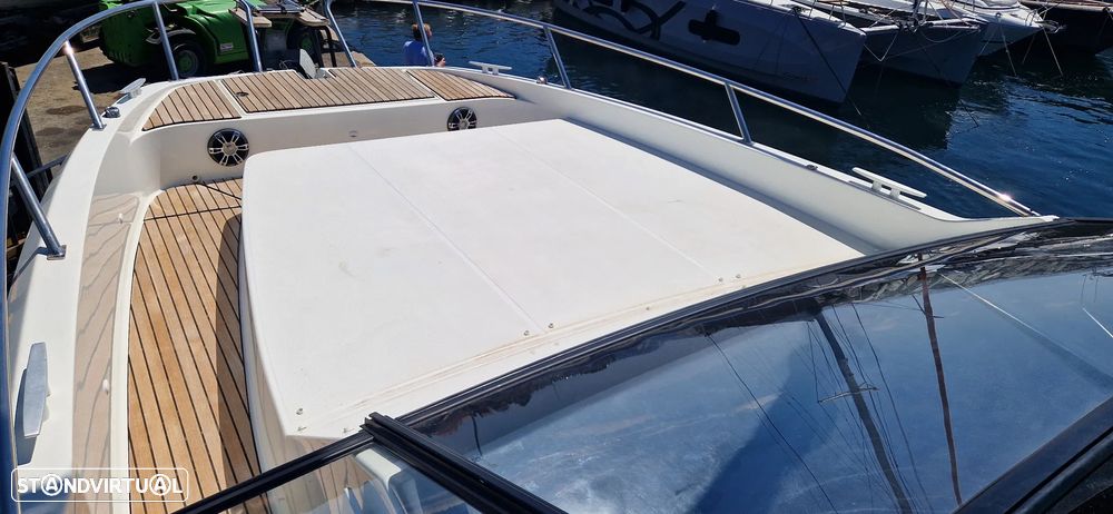 Beneteau FLYER 10 2x350 YAMAHA V8 5.3L - 25