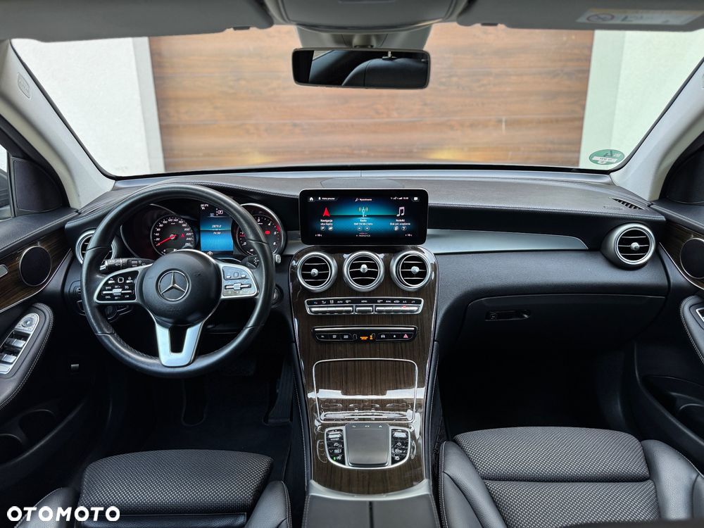 Mercedes-Benz GLC 220 d 4Matic 9G-TRONIC - 33