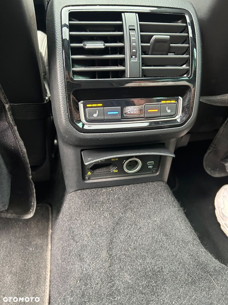 Volkswagen Passat - 16