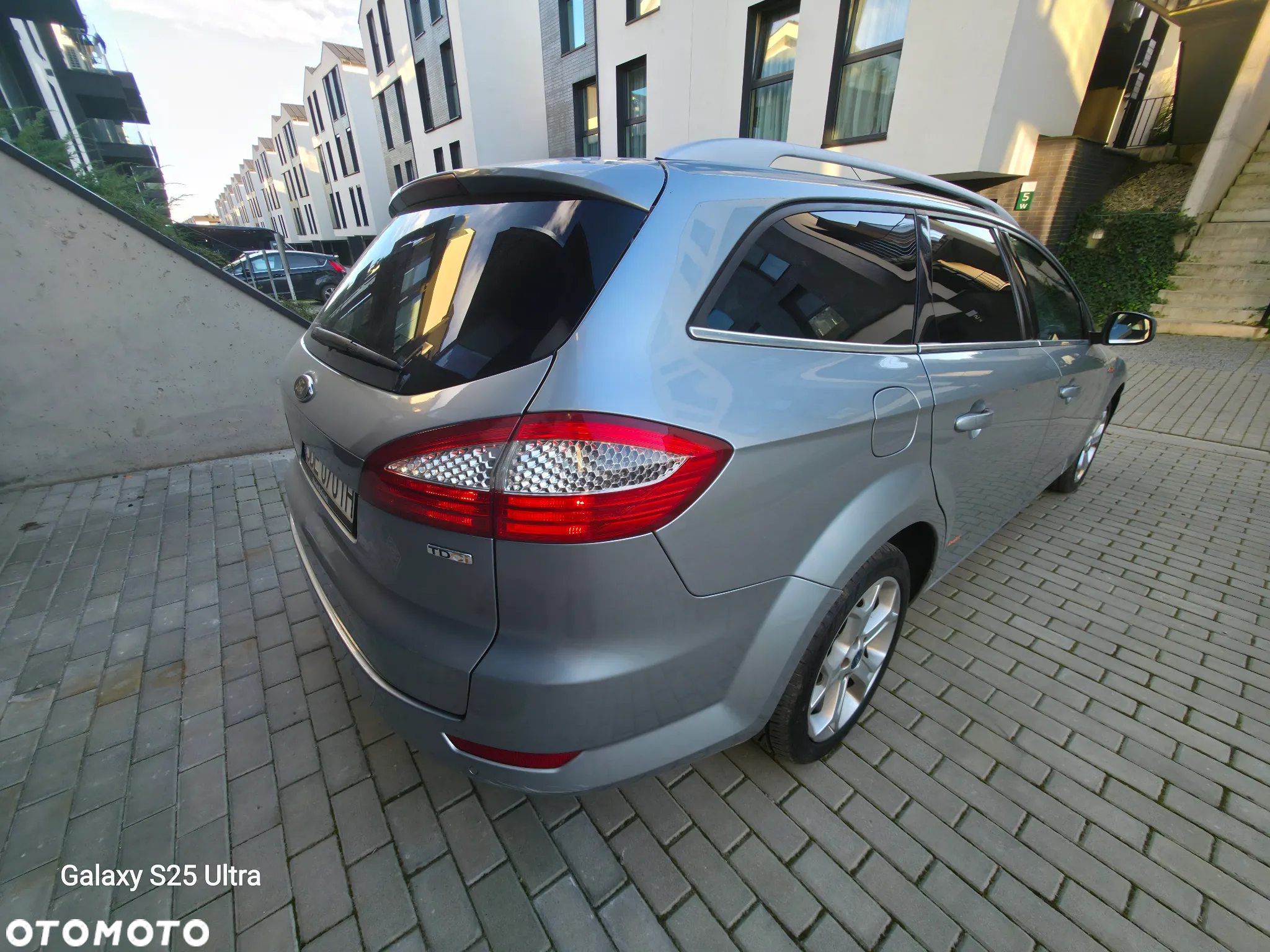Ford Mondeo 2.0 TDCi Titanium - 4