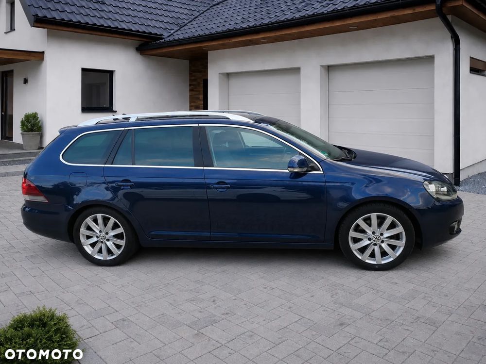 Volkswagen Golf 2.0 TDI DPF Highline - 9