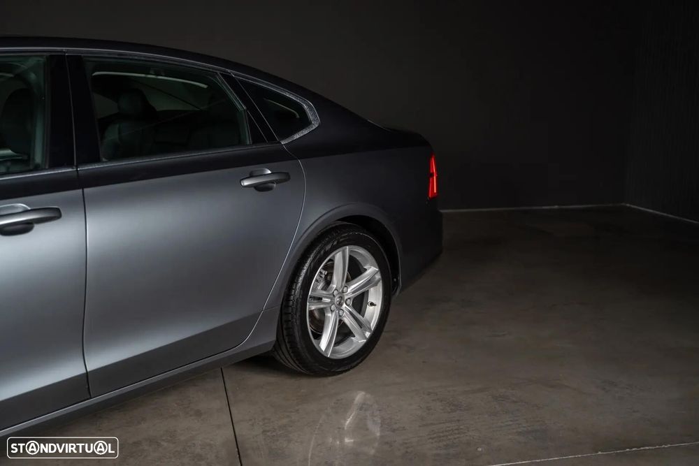 Volvo S90 2.0 D4 Momentum Geartronic - 8