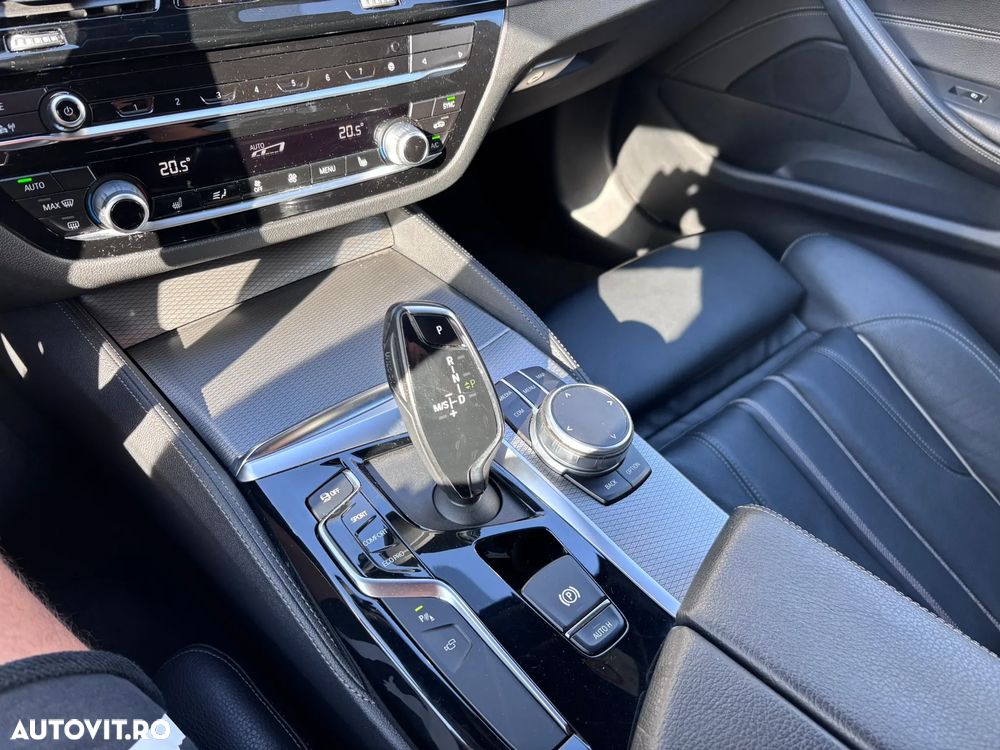BMW Seria 5 520d xDrive Aut. M Sport Edition - 22
