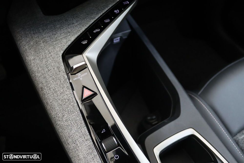 Peugeot 3008 Hybrid 145 e-DSC6 Allure - 21