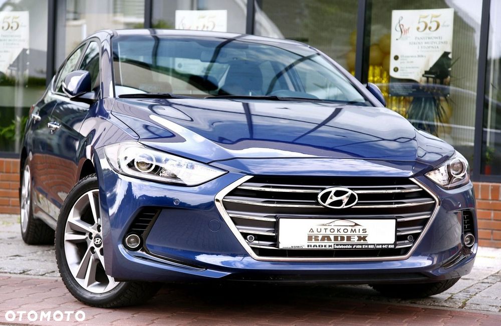 Hyundai Elantra - 20