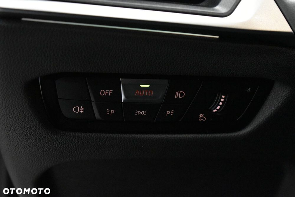 BMW Seria 3 - 15